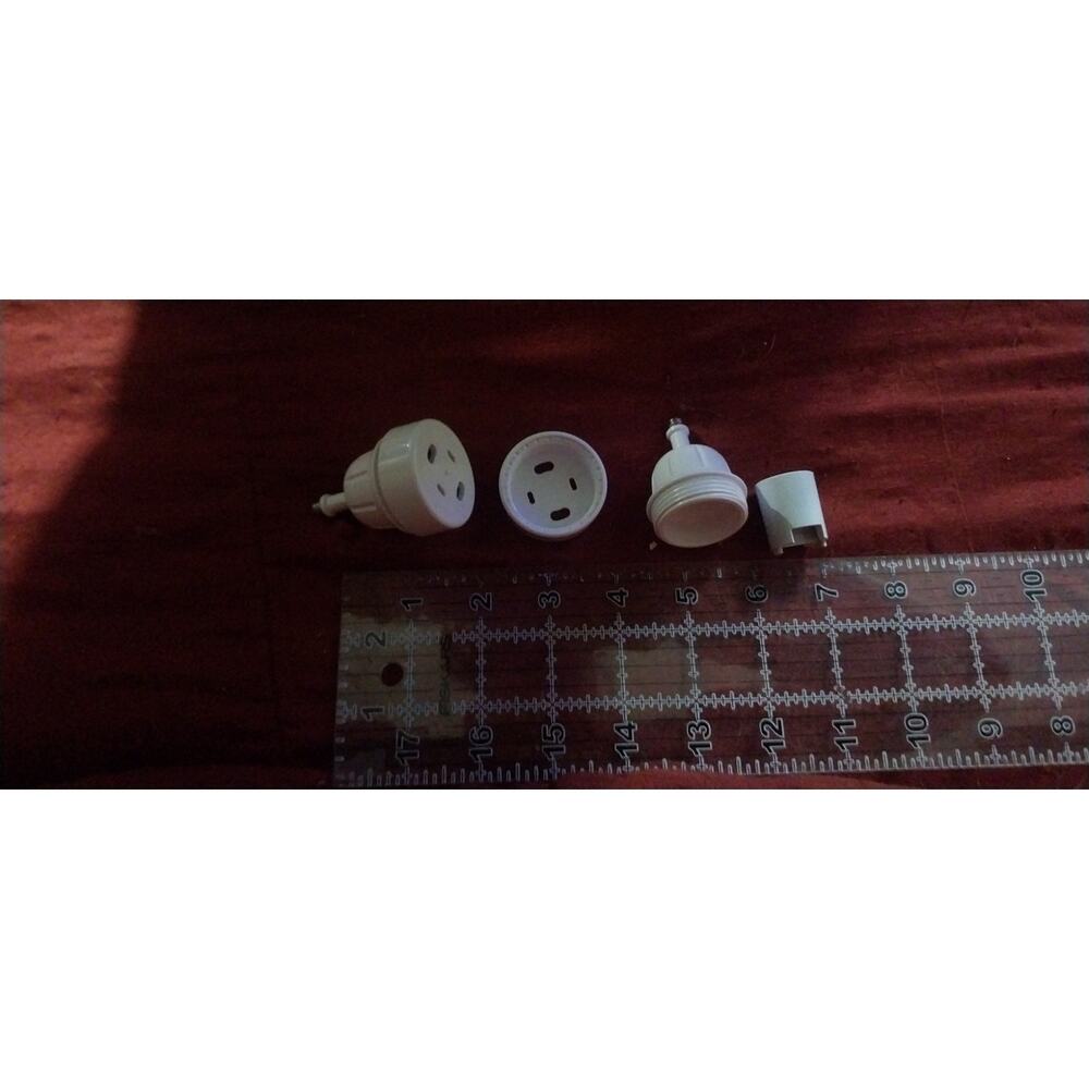 Eufy Replacement Part White Light Socket Adapter Accessory - Picture 3 of 3